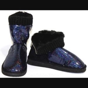 Victoria's Secret Pink Bling Fur Mukluk Boots